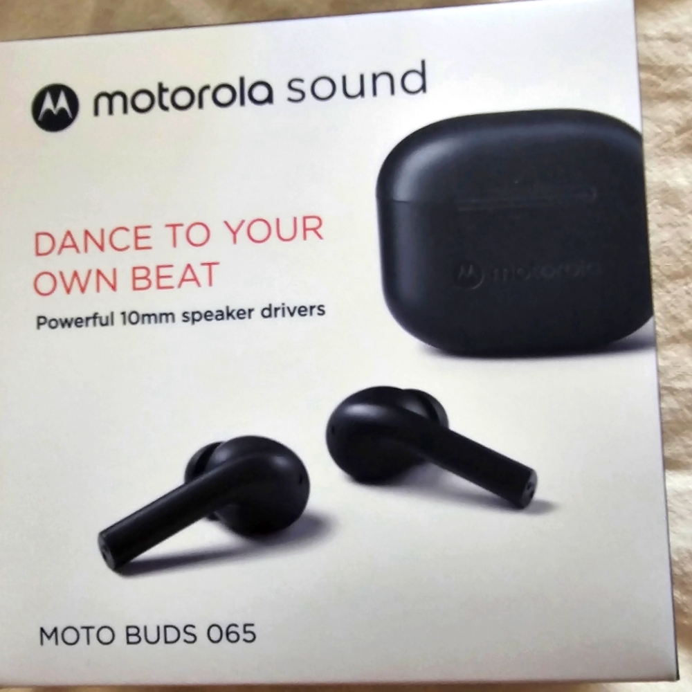 COPY - Motorola MOTO BUDS 065 - True wireless earbuds